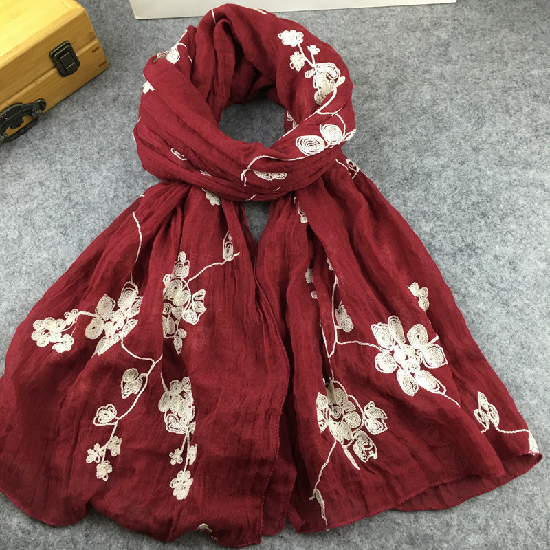 Many Colours Ethnic Embroidery - Shawl Wrap Winter 评论和价格