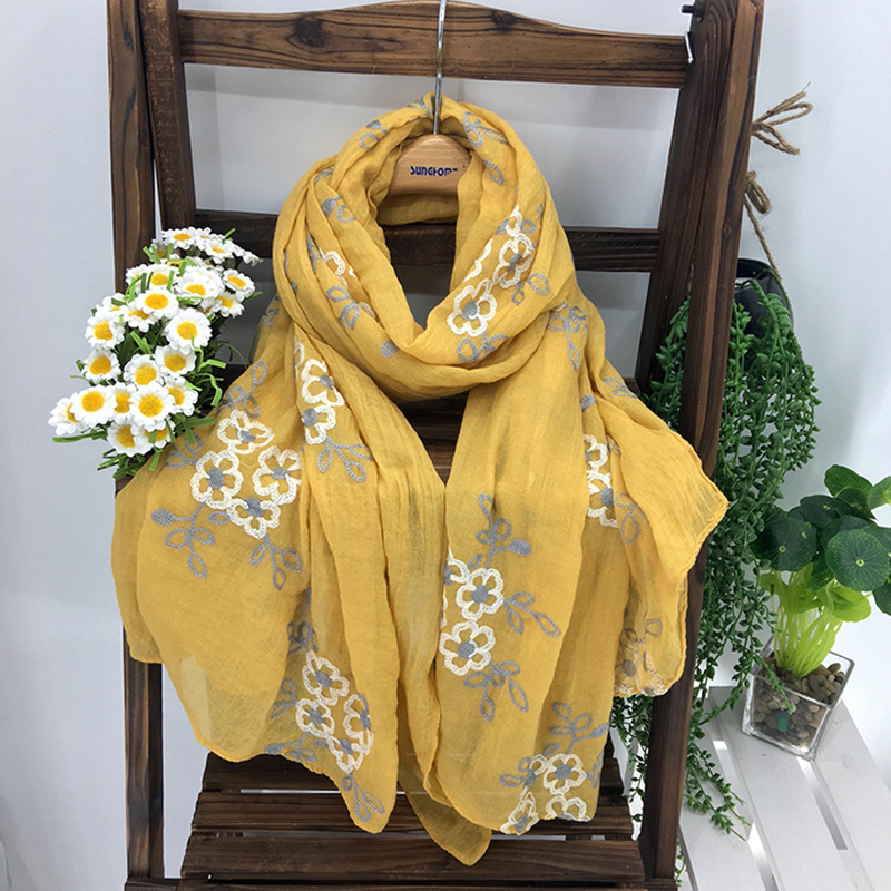 Many Colours Ethnic Embroidery - Shawl Wrap Winter 评论和价格